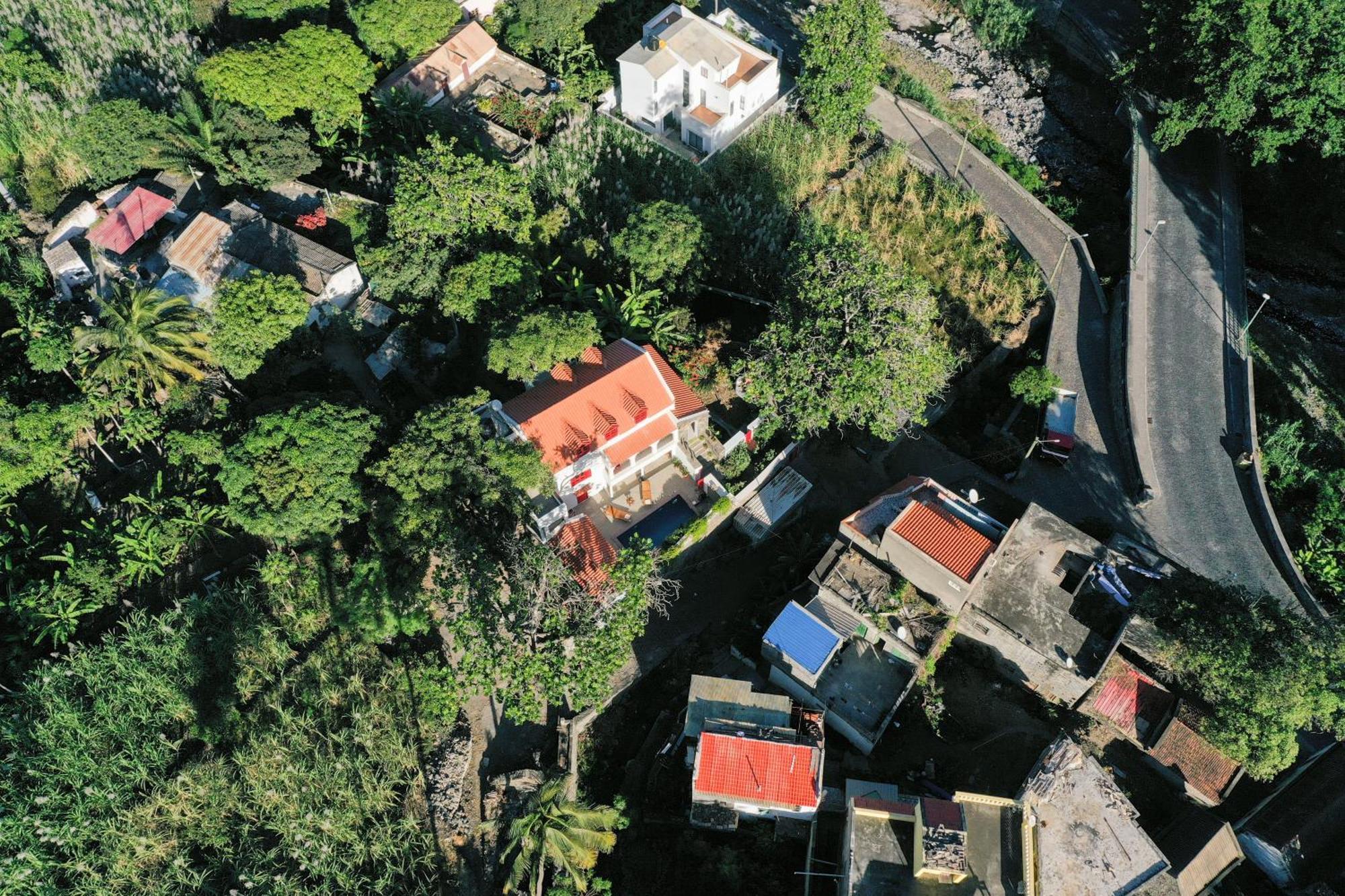 Kasa Wahnon Villa Pombas Luaran gambar