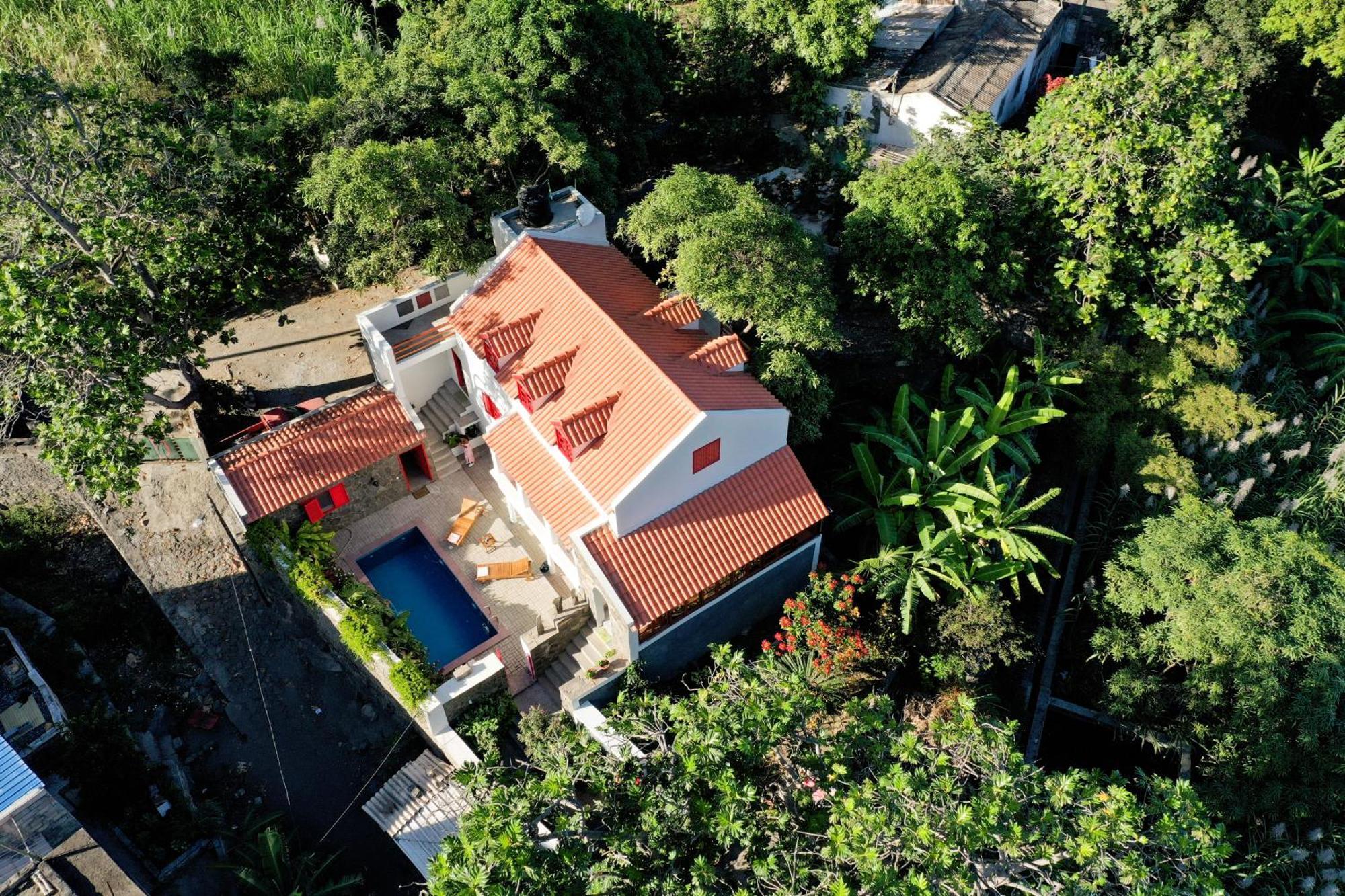 Kasa Wahnon Villa Pombas Luaran gambar